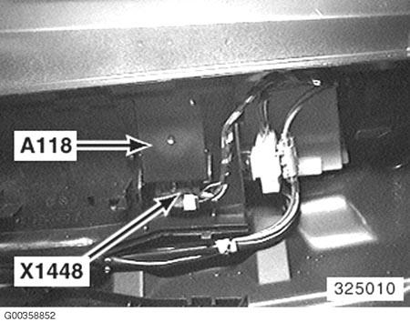 G00358852